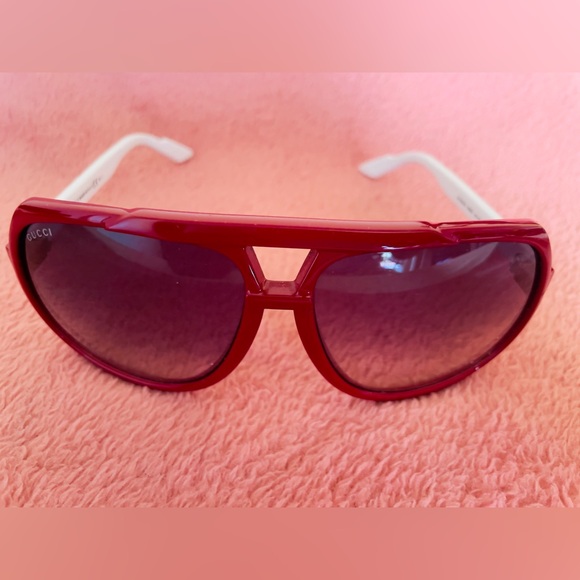 Gucci red sunglasses - Picture 1 of 4